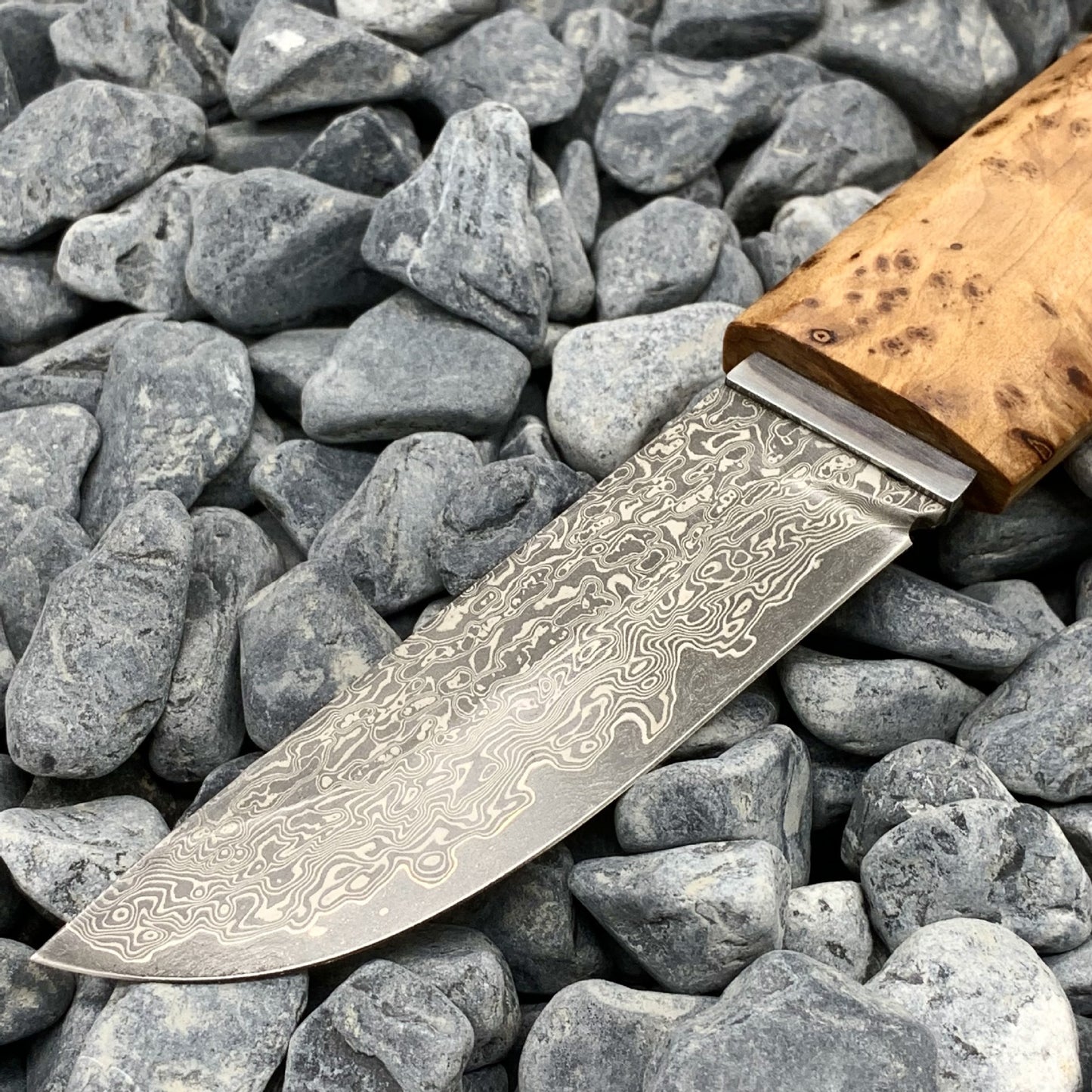 Damascus Steel Camping Knife - Outdoor Survival Tool